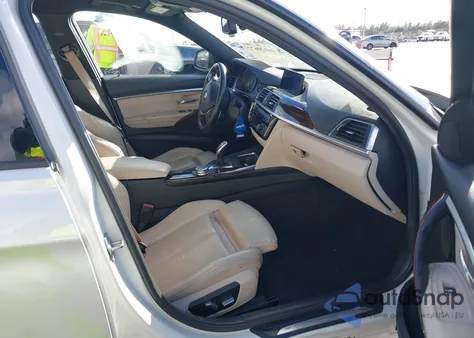 2016 BMW 328I xDrive z USA, uszkodzony, nr VIN WBA8E3G56GNT79636